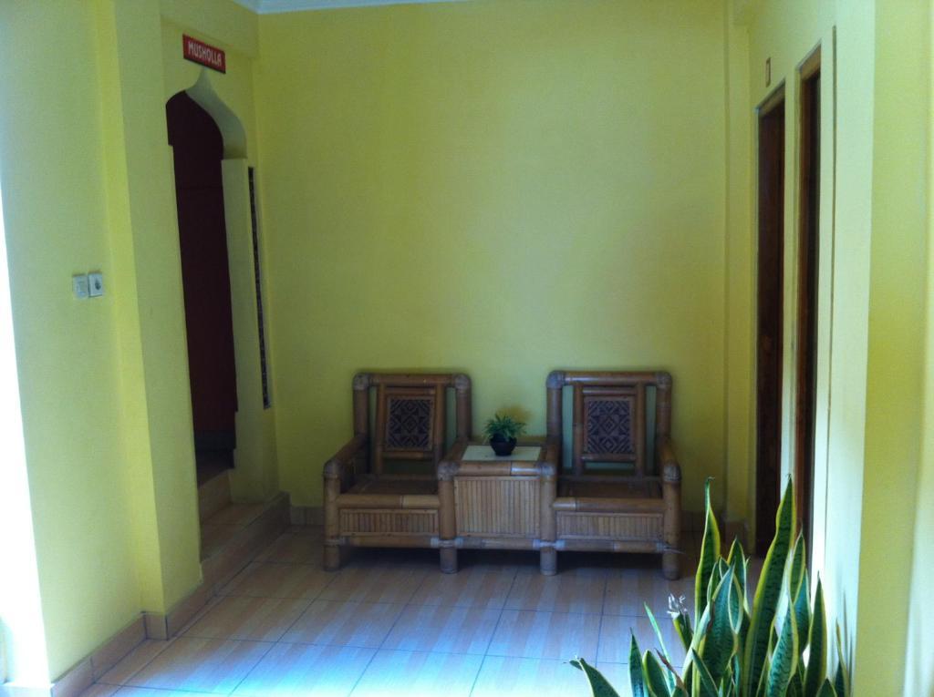 Hotel Adinda Parangtritis Pokoj fotografie