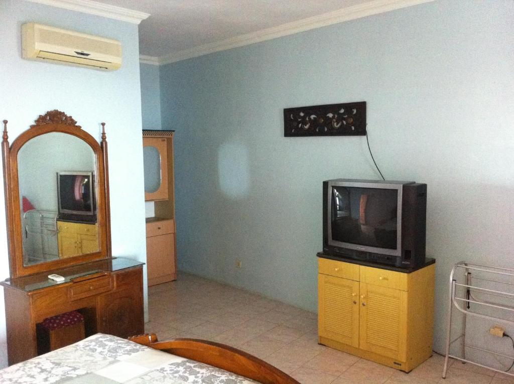 Hotel Adinda Parangtritis Pokoj fotografie